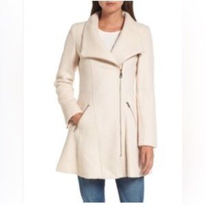 Guess Asymmetrical Boucle Wool Zip Front Ivory Coat
